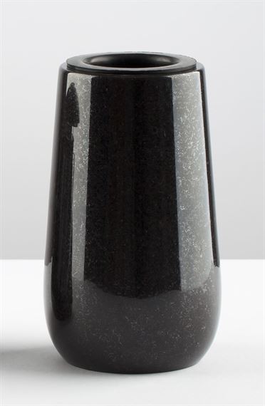 Cementary Vase V104